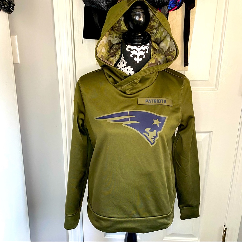 New England Patriots Salute to Service Hoodie